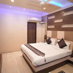 Rajkamal Near Railway Station Hotel Varanasi