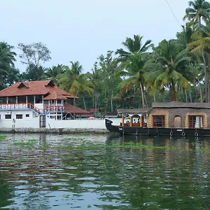 Chaandhni Lake View Hotel Alappuzha